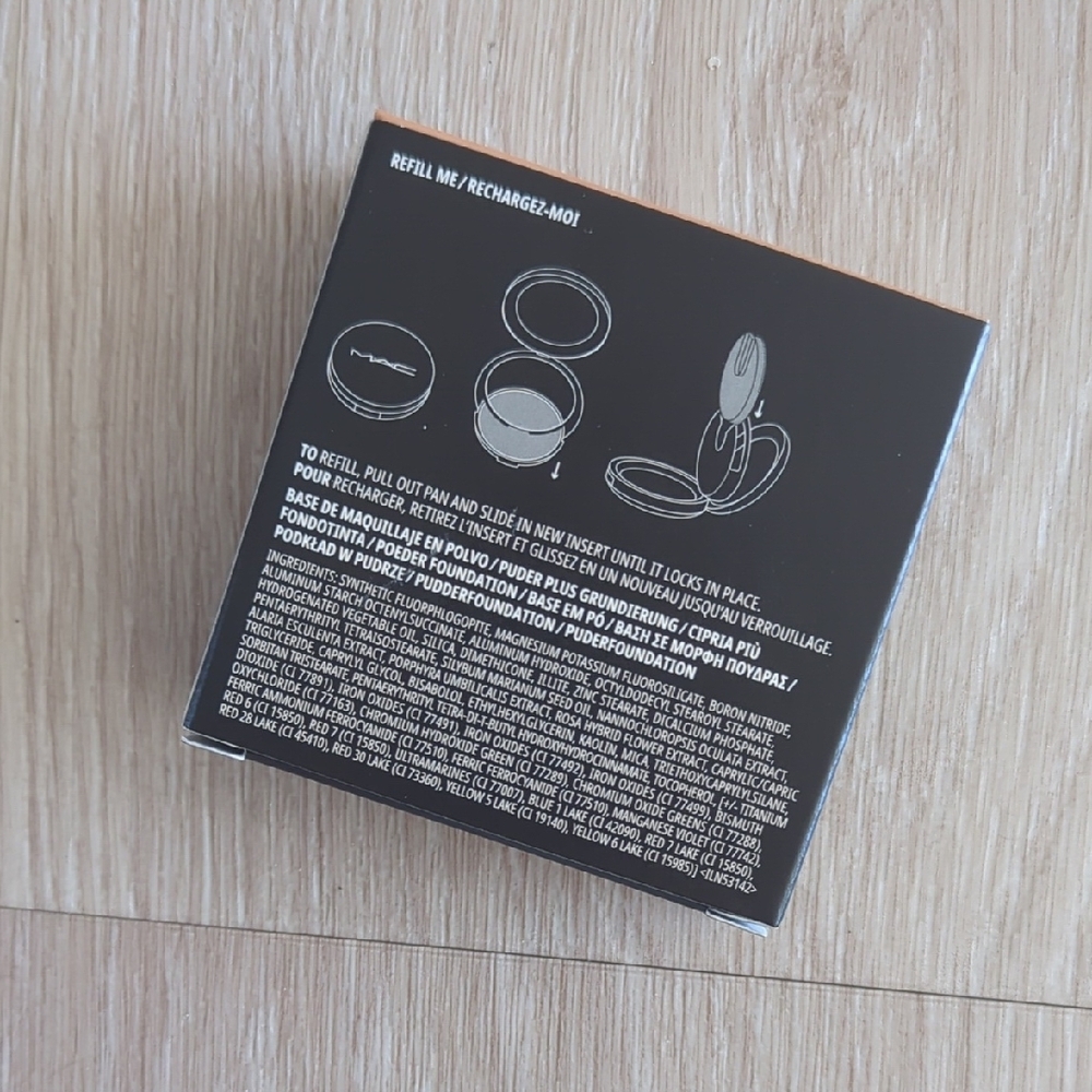 MAC Studio Fix Powder Plus Foundation - Picture 4 of 4